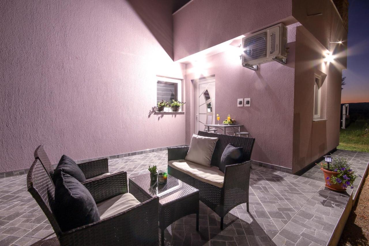 Apartments Sweet Home Otočac Zewnętrze zdjęcie