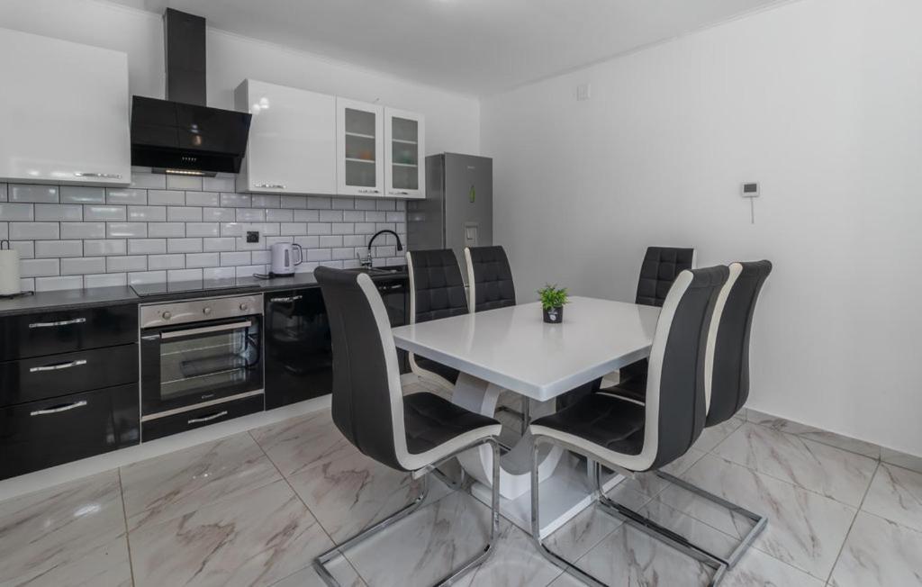 Apartments Sweet Home Otočac Zewnętrze zdjęcie