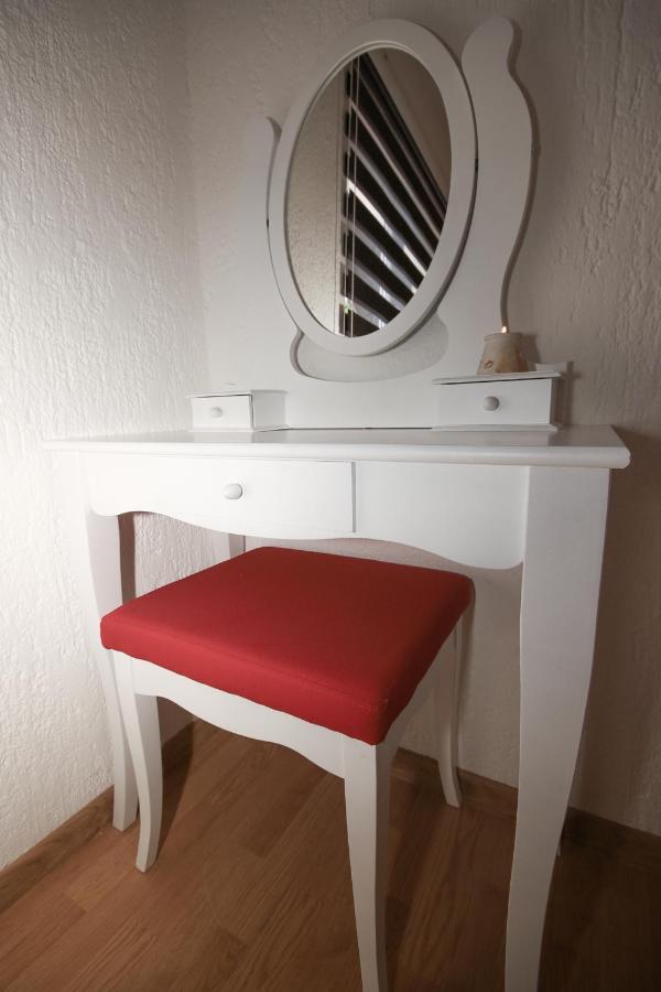 Apartments Sweet Home Otočac Zewnętrze zdjęcie