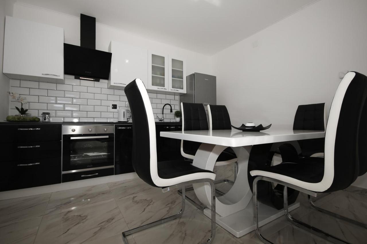 Apartments Sweet Home Otočac Zewnętrze zdjęcie